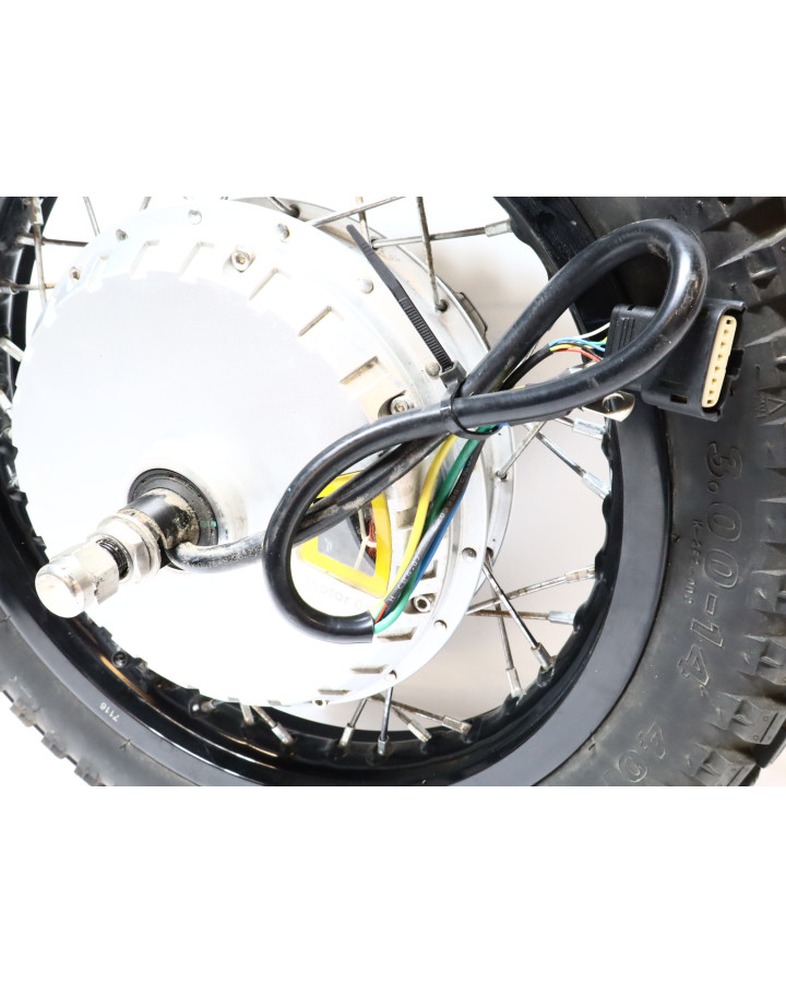 Cake Makka, bakhjul elmotor komplett