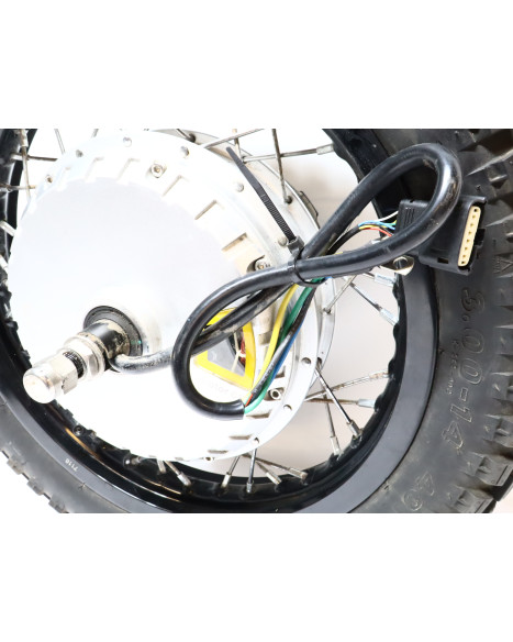 Cake Makka, bakhjul elmotor komplett