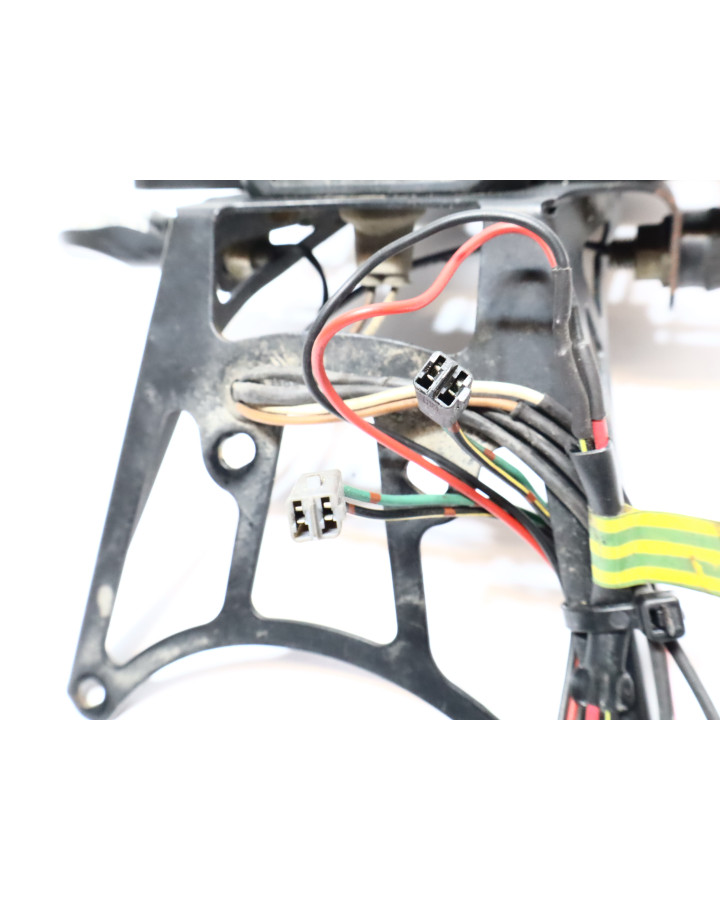 Kawasaki Z1000, registreringsskylthållare