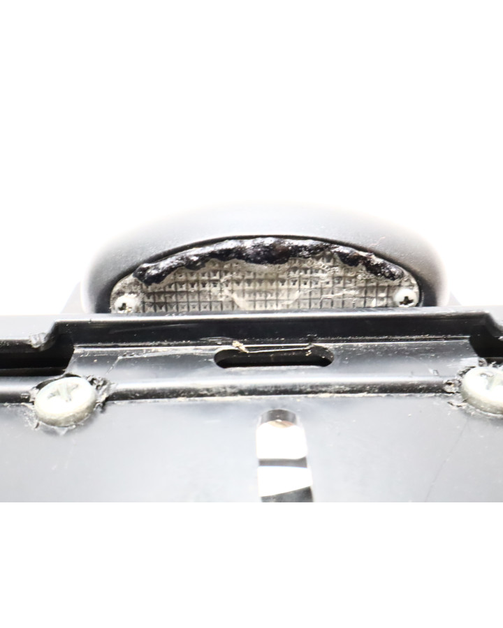 Kawasaki Z1000, registreringsskylthållare