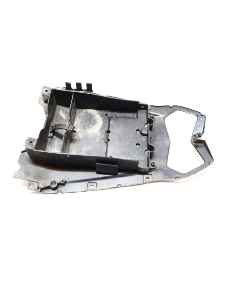 Kawasaki Z1000, inre stänkskärm