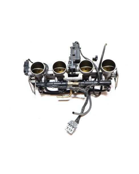 Kawasaki Z1000, gasspjäll/insprut