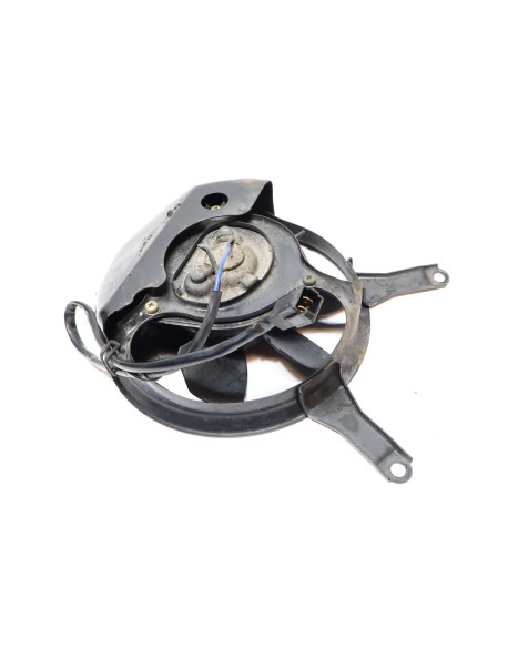 Kawasaki Z1000, kylarfläkt