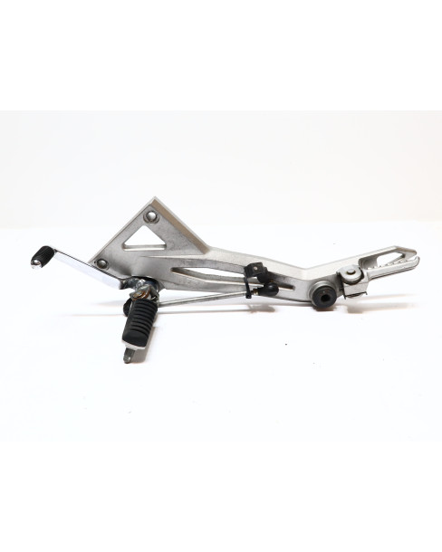 Kawasaki Z1000, fotpinne vänster komplett