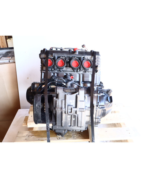 Kawasaki Z1000, motor