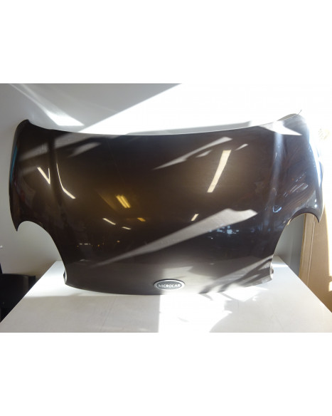 Microcar MGO 3, motorhuv