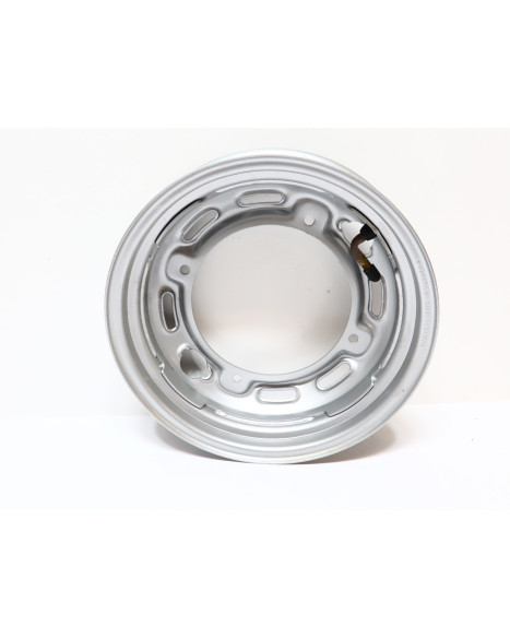 Honda Lead 100, fälgbana bak