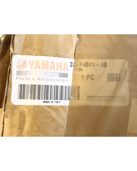 Yamaha X-Max 125, pakethållare