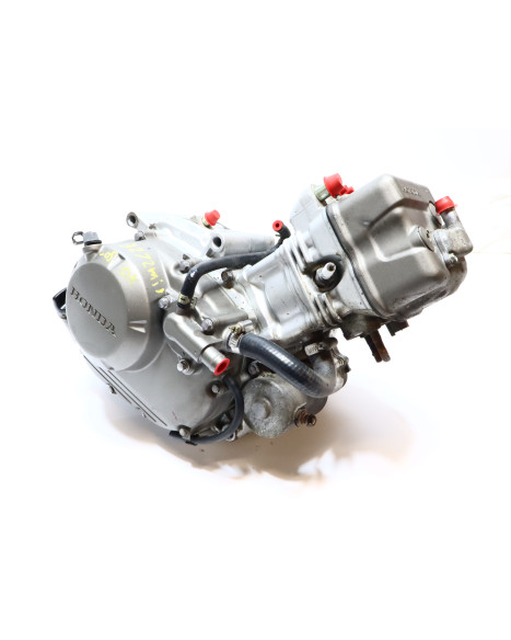 Honda CBR 125R, motor