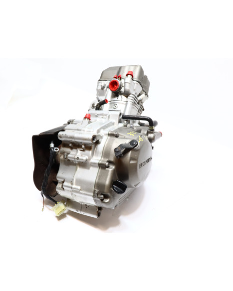 Honda CBR 125R, motor