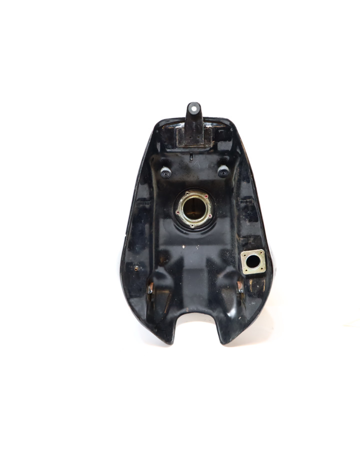 Kawasaki Z1000, bränsletank