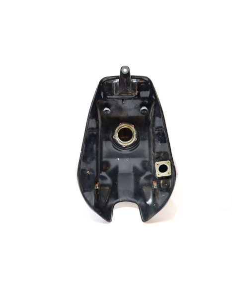 Kawasaki Z1000, bränsletank