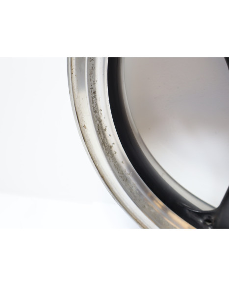 Kawasaki Z1000, framfälg